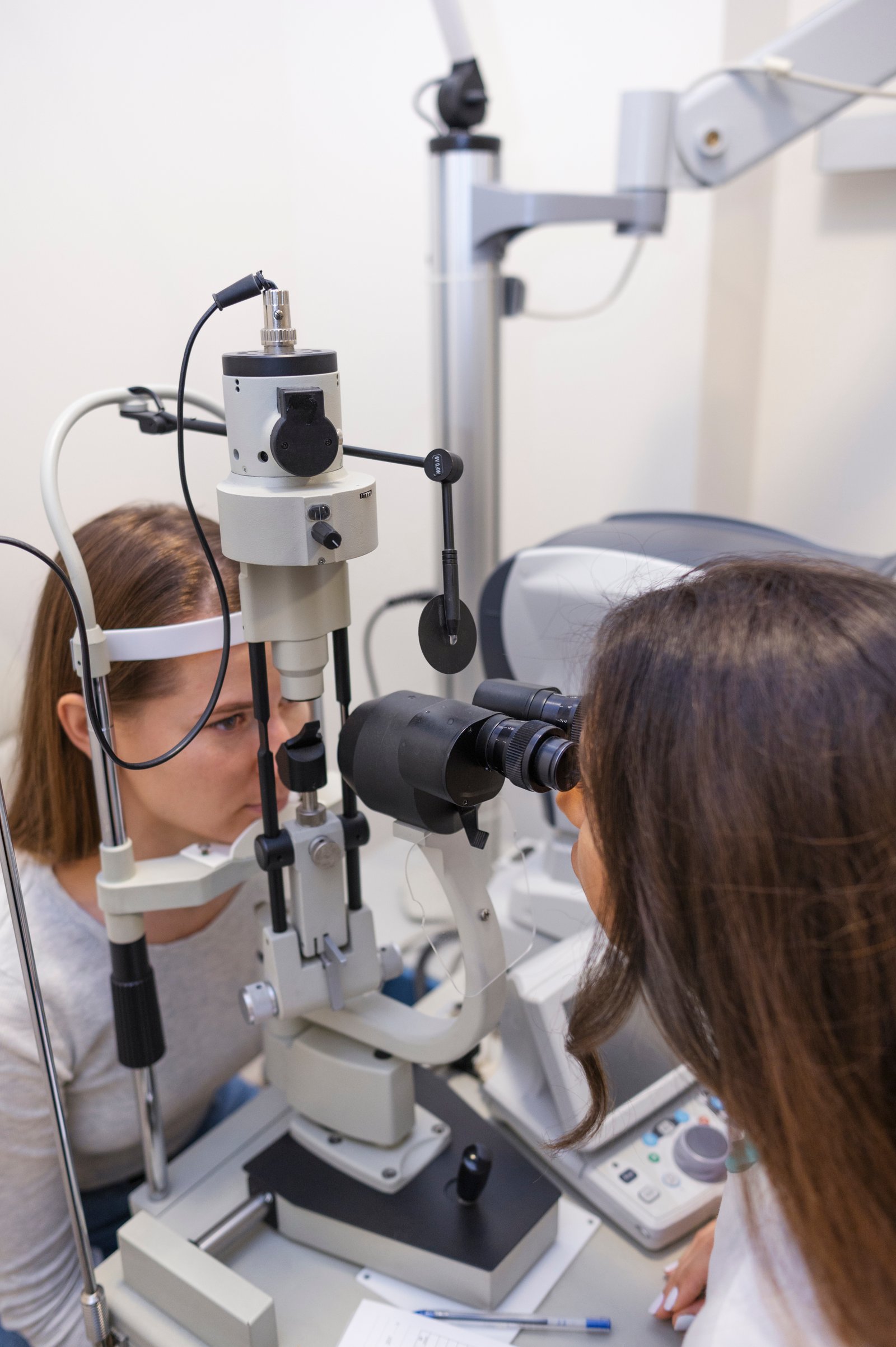 Ophthalmologist